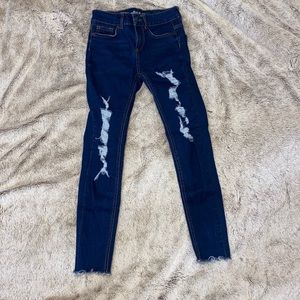 Very comfortable. Fits well